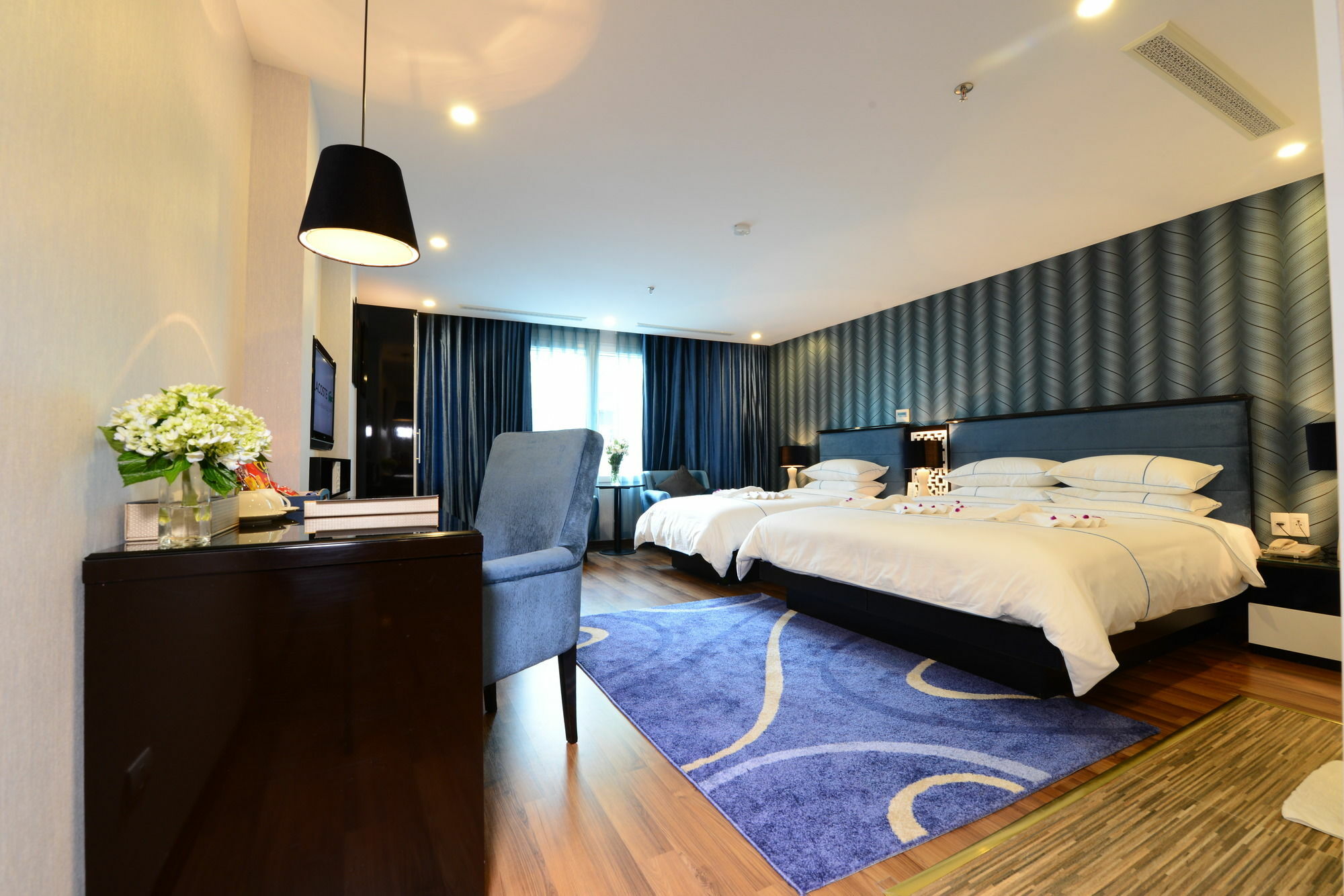 Hanoi Emerald Waters Hotel & Spa Esterno foto